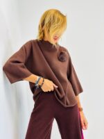 Pull Manches 3/4 VALENTYNE – Détail pompon et col montan