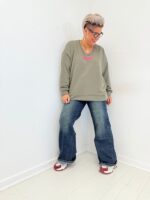 Sweat-shirt col v iconic – Image 5