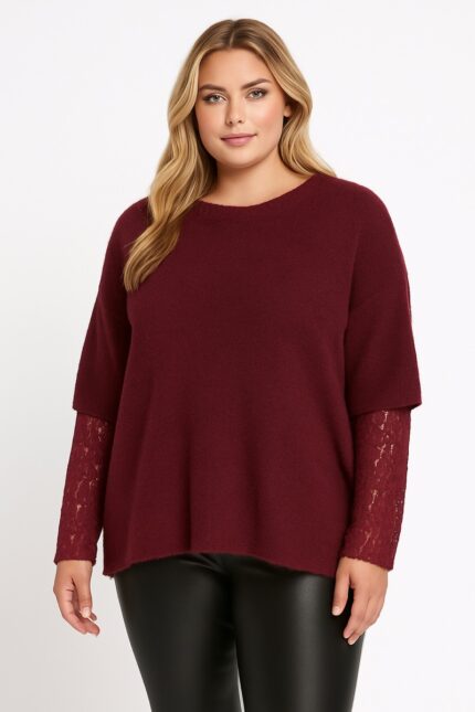 Pull grande taille bordeaux à manches dentelle – Élégance chic et moderne