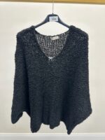 Pull oversize texturé à col V – Maille bouclette douce – Image 5