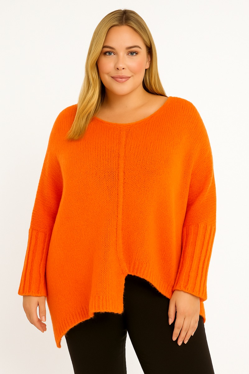 06112025-001 Pull grande taille– maille douce coupe asymétrique – Image 1