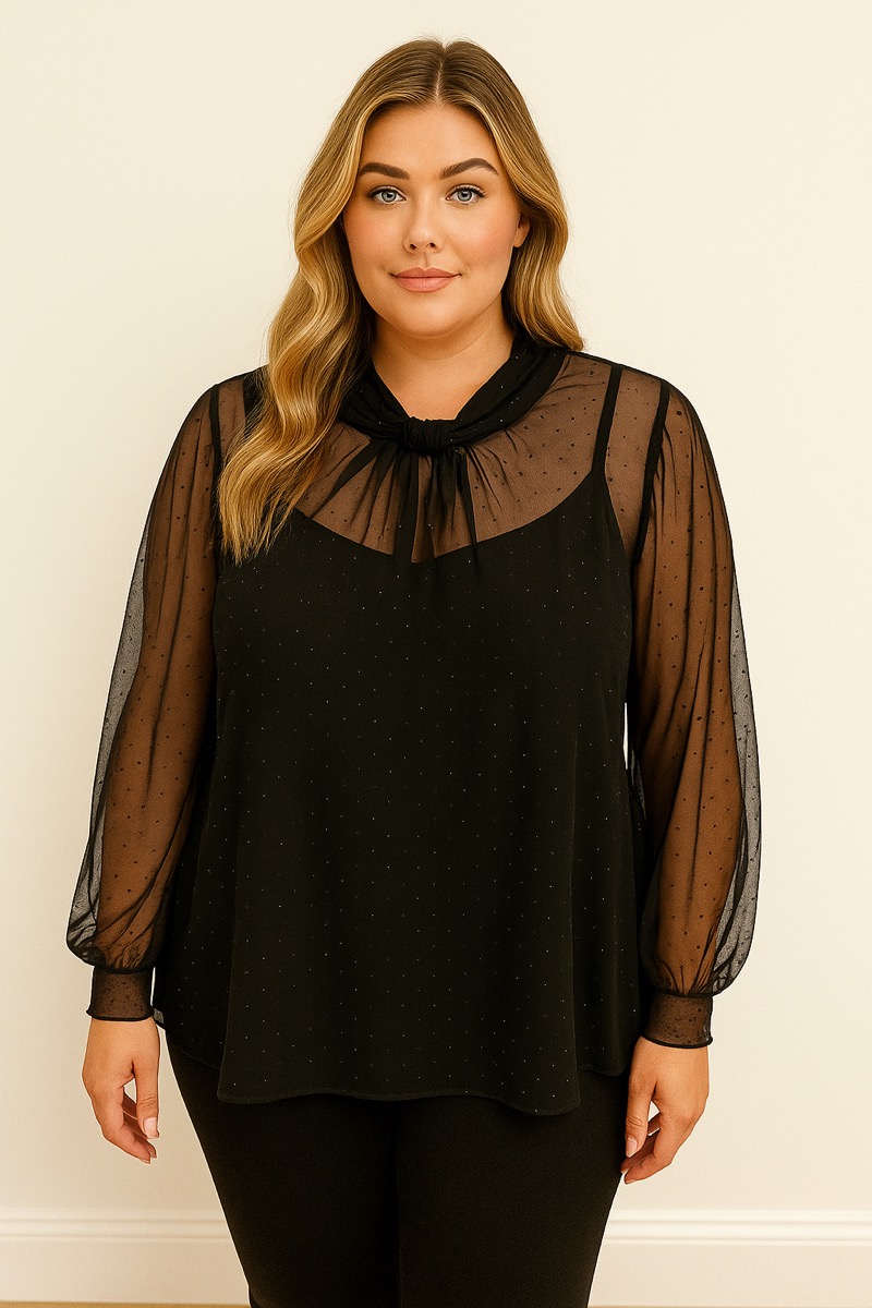 07112025-004 Blouse noire transparente à strass discrets – Élégance subtile grande taille – Image 1