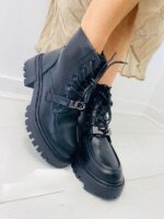 Boots Montantes avec Détail boucle dorée