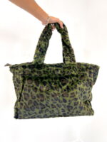 Sac en Fausse Fourrure motif léopard – Douceur et tendance sauvage – Image 2