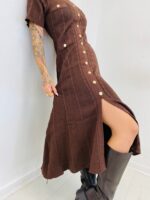 Robe Structurée à boutons dorés – Image 8