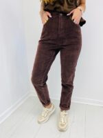 Pantalon Carotte en Velours côtelé – Image 10