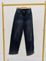 Jean Wide Leg Noir strassé – Élégance urbaine et éclat moderne – Image 2