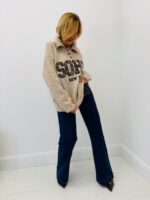 Pull “SOHO New York” – Détail imprimé léopard – Image 3