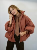 Doudoune Oversize Terracotta – Volume Tendance & Confort Ultra-Chaud