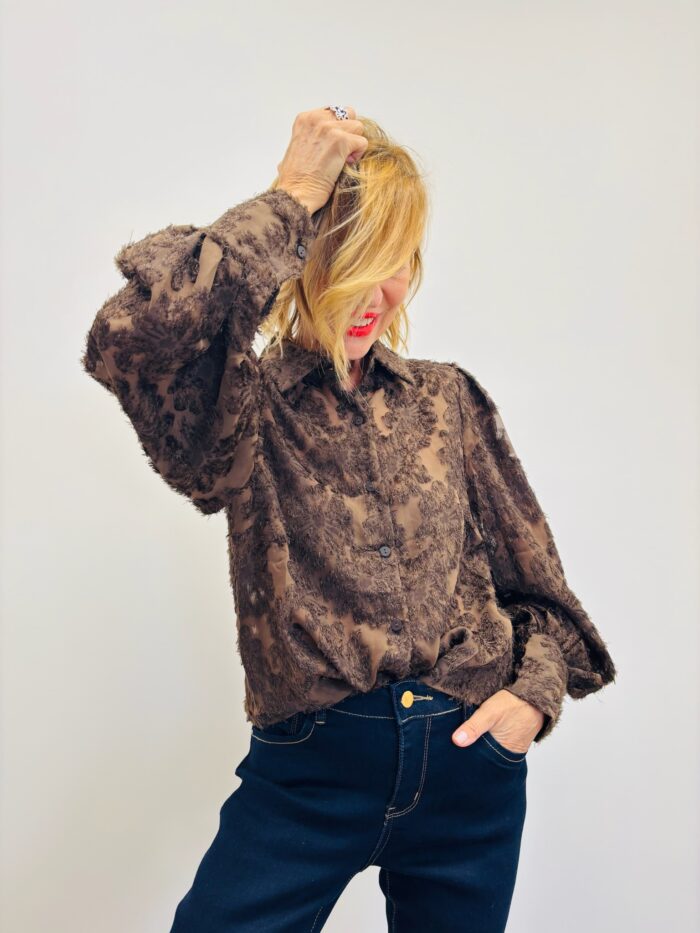 Chemise Brodée – Image 3