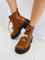 Boots Montantes avec Détail boucle dorée – Image 2