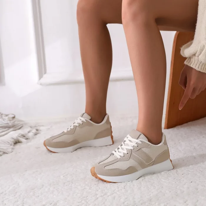 Baskets Bicolores avec Rayures – Image 2