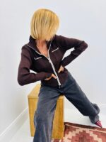 Pull/gilet col montant zippé – Image 5
