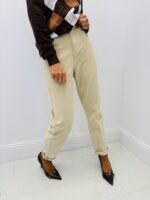 Pantalon Carotte en Velours côtelé – Image 6