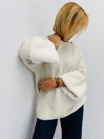 Pull doux en viscose – manches effet fausse fourrure – Marque VALENTYNE – Image 3