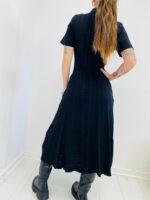 Robe Structurée à boutons dorés – Image 7