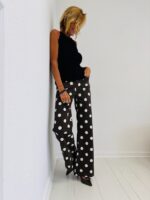 Top Sans Manches en Viscose à finitions ondulées – Image 4