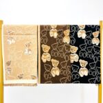 Écharpe Teddy Douce & Ludique – Chaleur Légère & Motifs Oursons