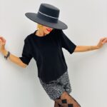 Top Maille Lurex – Brillance Discrète & Élégance Moderne