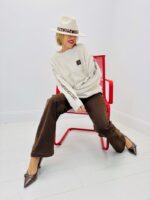 Pull Doux “Self Love Club” – Chic Décontracté & Détails Tressés – Image 5