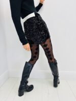 Jupe-Short à Sequins – Brillance Festive & Confort Assuré – Image 3