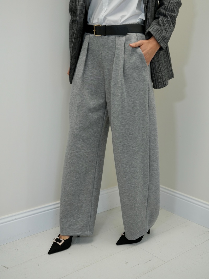 20112025-001 Pantalon Large Gris en Viscose – Confort Premium & Élégance Minimaliste – Image 1