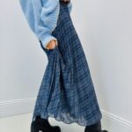 Jupe Longue Plissée à Carreaux – Fluidité & charme italien