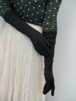 Gants Longs en Suédine – Élégance Douce & Style Chic d’Hiver – Image 5