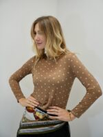 Foulard Élégant – Motifs Uniques & Style Polyvalent – Image 4