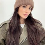 Bonnet Maille Torsadée – Chaud, Moderne & Ultra-Couleur