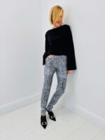 Top Betty – Élégance minimaliste & détail bijou (EMA BLUES) – Image 3