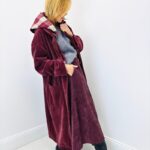 Manteau Long en Velours Côtelé – Capuche amovible & charme italien