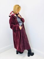 Manteau Long en Velours Côtelé – Capuche amovible & charme italien