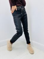 Pantalon Effet Cuir – Taille élastique & confort premium – Image 3