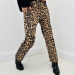 Jean Baggy Imprimé Léopard – Tendance Audacieuse & Allure Fashion