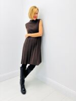 Robe Plissée Sans Manches 52% Viscose – Élégance Italienne & Confort Premium – Image 6