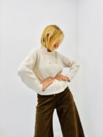 Pull/Gilet VOSCAR – Maille Texturée & Boutons Dorés (Marque ANGE) – Image 3