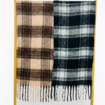 Écharpe à Carreaux Douce & Oversize – Motif Tartan Chic