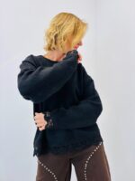 Pull Doux avec Finitions Dentelle – Élégance & Confort – Image 4