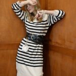 Robe Longue Rayée – Élégance minimaliste et douceur fluide