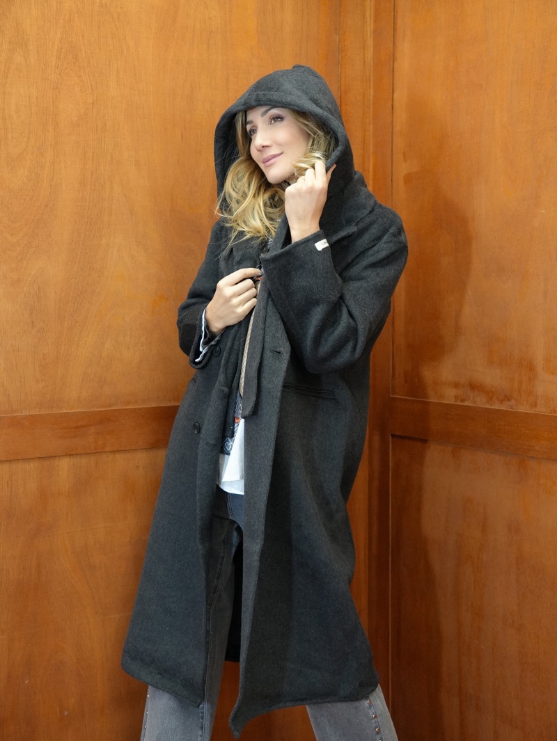 DSC02888 Manteau Long Premium à Capuche – 70% Laine & Coupe Oversize Élégante – Image 1