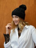 Bonnet Torsadé avec Pompon – Doux, Chaud & Ultra Tendance – Image 6