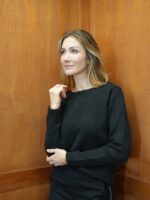 Pull en Laine avec Nœud au dos – Image 4