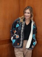 Veste Brodée 100% coton – Esprit bohème artisanal – Image 6