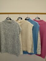 Ensemble Pull & Top Dentelle Amovible – Duo Chic & Moderne Made in Italy – Image 2