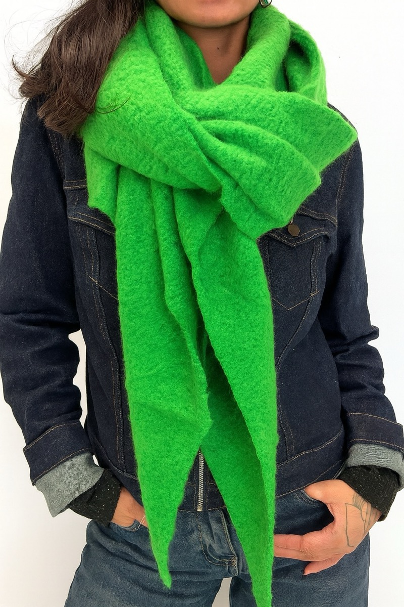 01915FC2-23A4-4796-88FE-00112D2C92E9 Écharpe Douce Cocoon – chaleur & couleur pour l’hiver – Image 1