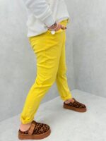 Pantalon grande taille coupe confort – Esprit casual chic et couleur vitaminée – Image 2