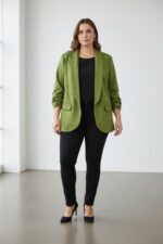 Blazer Long à Micro-Pois – Élégance Moderne Grande Taille