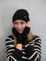 Ensemble Bonnet & Mitaines Maille Angora – Douceur Chic et Confort d’Hiver – Image 7