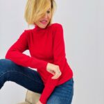 Pull col roulé essentiel en maille douce et fluide